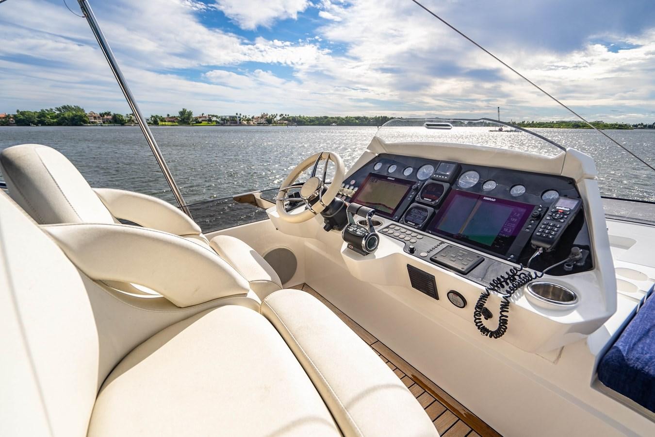 the inside of a boat aboard SUBMARINO Yacht for Sale