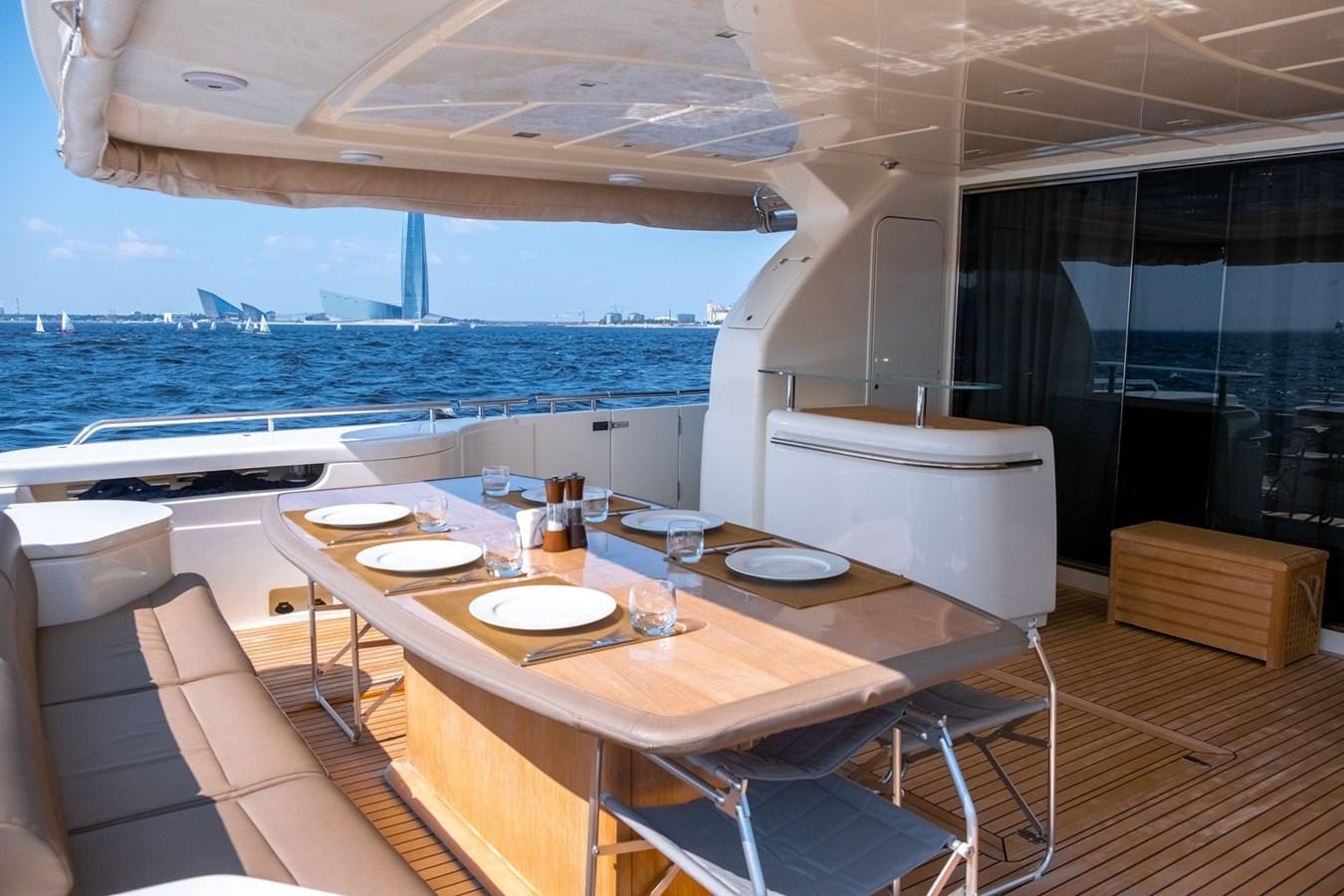 FERRETTI 870 Yacht for Sale in Estonia | 87' (26.7m) 2013
