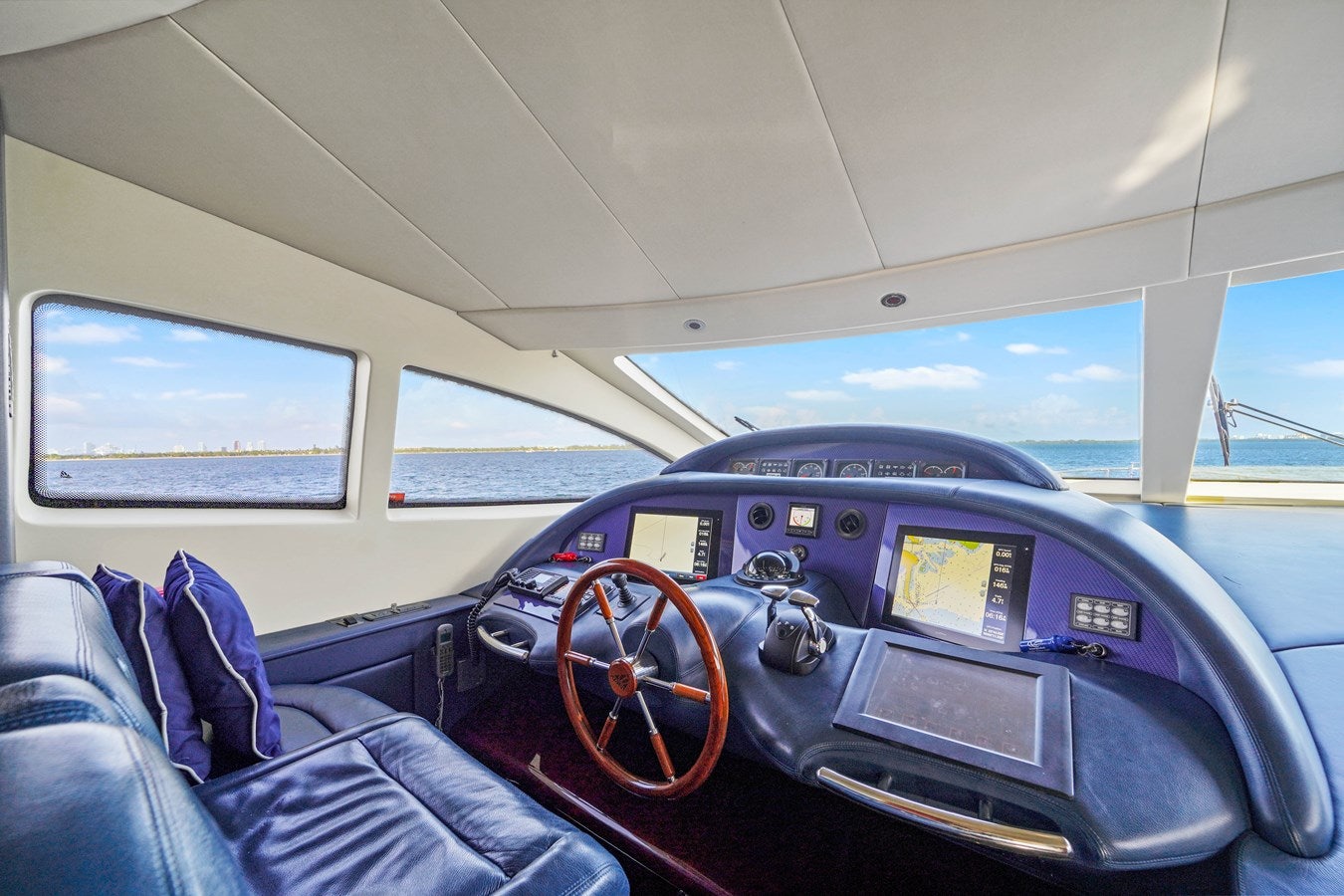 inside of a car aboard AZIMUT 80 2003 Yacht for Sale
