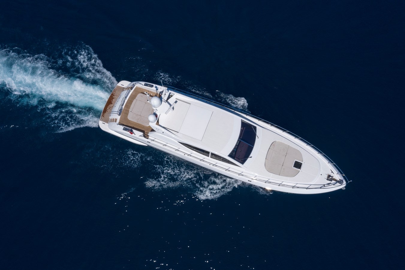 a space ship in the ocean aboard ULTIMA BEACH Yacht for Sale