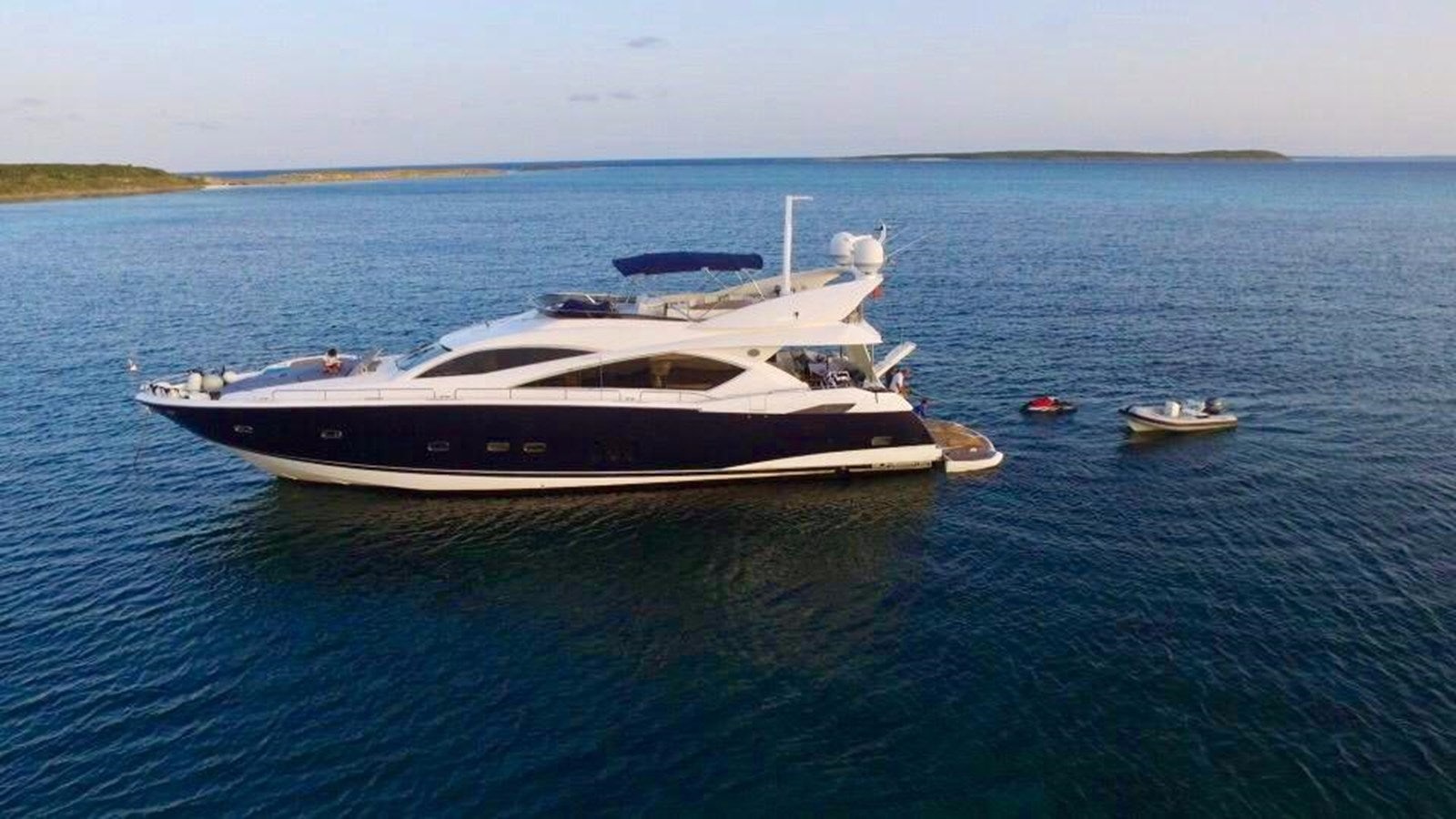 a boat in the water aboard 82 SUNSEEKER MANHATTAN  Yacht for Sale