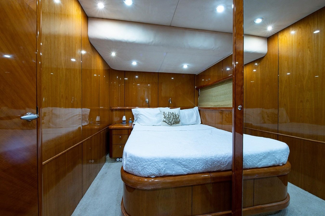 a bed in a room aboard 82 SUNSEEKER MANHATTAN  Yacht for Sale