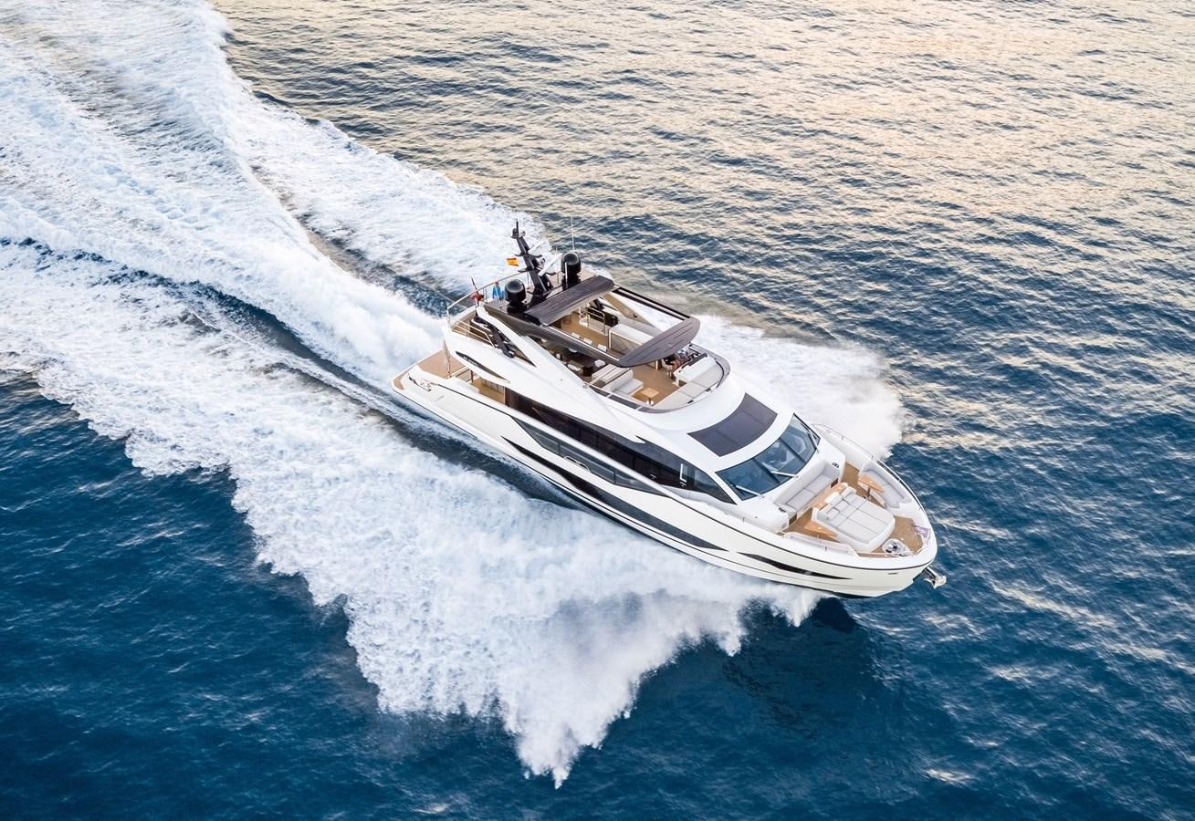 a boat on the water aboard BANDAZUL Yacht for Sale