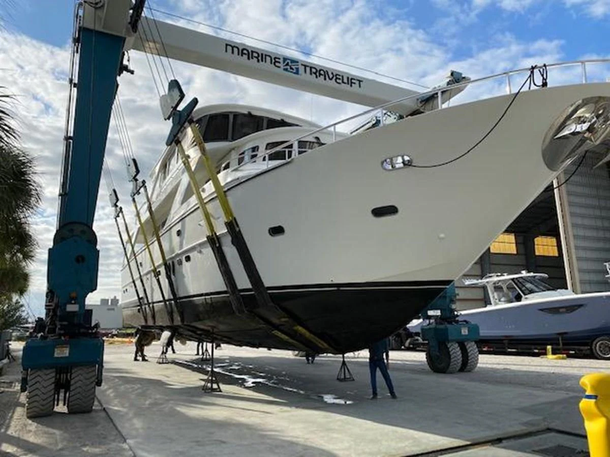 a large airplane on display aboard JEF82110L506 Yacht for Sale