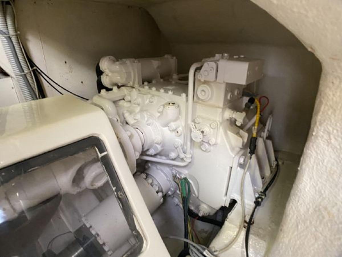 a white machine with wires aboard 2005 760 FERRETTI MOTOR YACHT Yacht for Sale