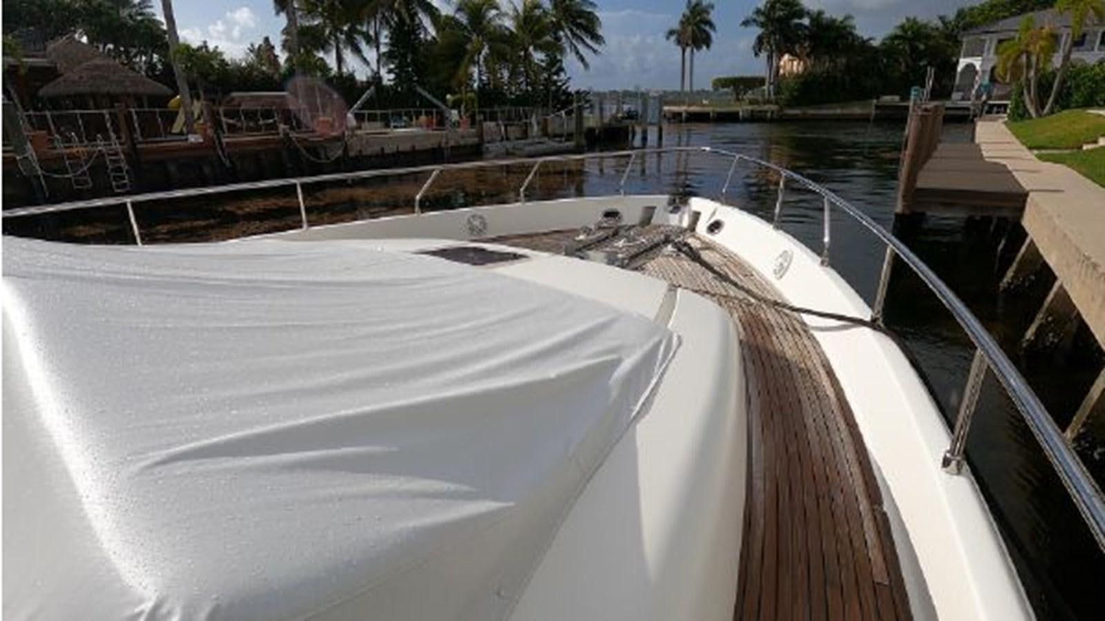 a large water dam aboard 2005 760 FERRETTI MOTOR YACHT Yacht for Sale