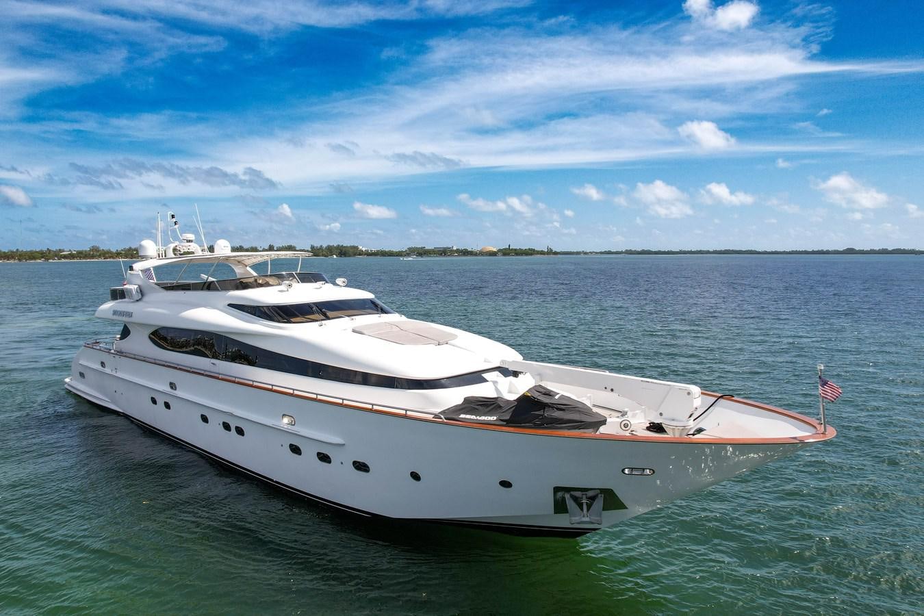 a white boat in the water aboard STAMOS BIEN Yacht for Sale