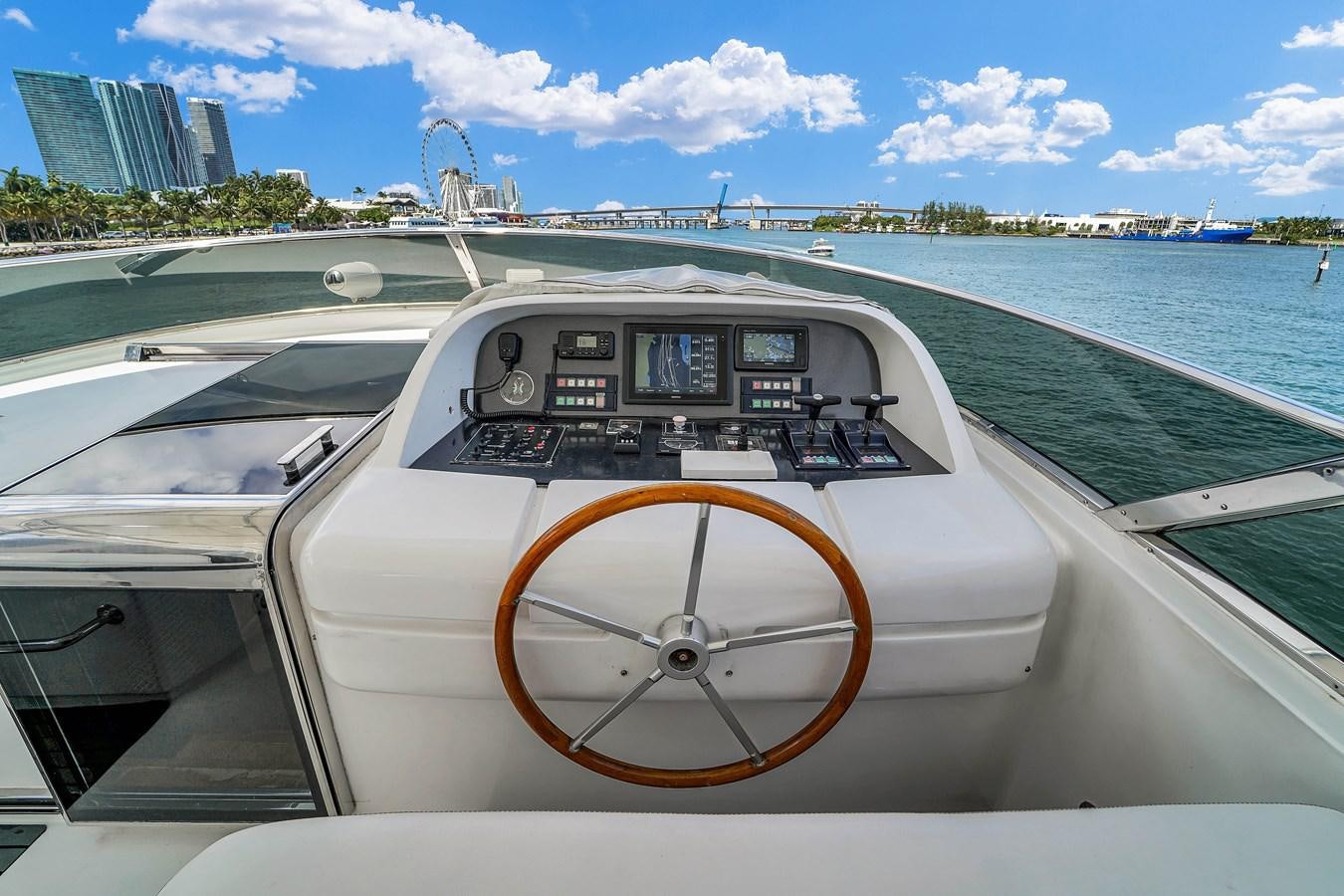 a steering wheel on a boat aboard STAMOS BIEN Yacht for Sale