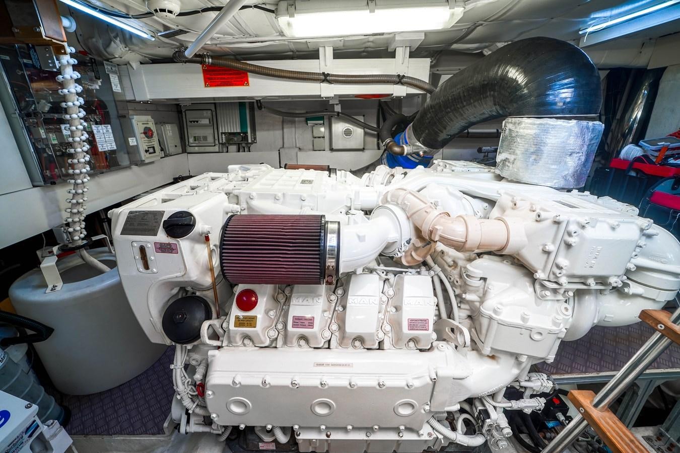 a machine with a large metal pipe aboard G3 Yacht for Sale