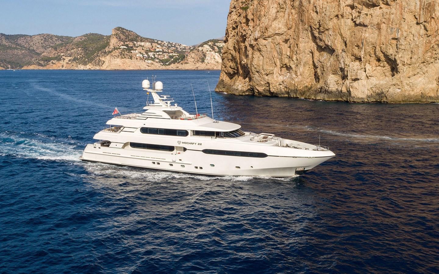 Watch Video for MAXIMILIAN MMIV Yacht for Charter