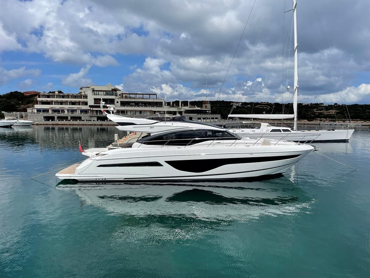 a boat in the water aboard LESTO Yacht for Sale