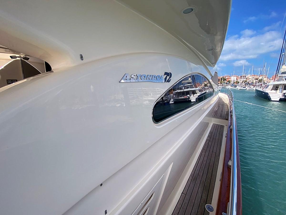 a boat on the water aboard SPEED 5 Yacht for Sale