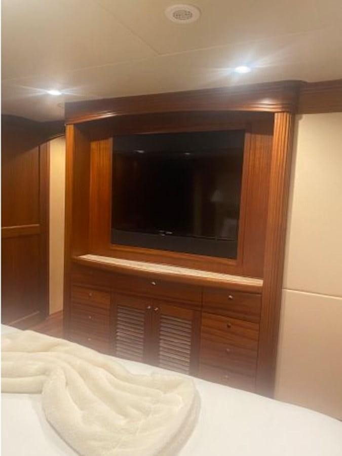 a tv in a room aboard ALLSEAS 92 EXPEDITION Yacht for Sale