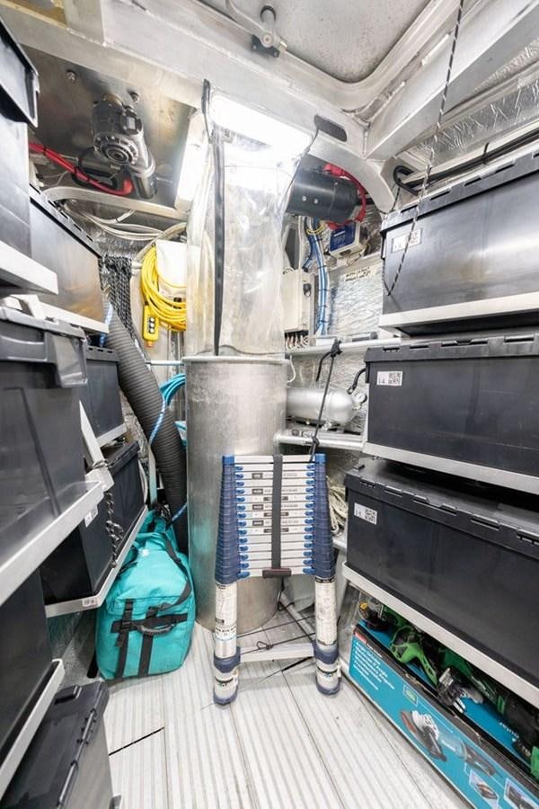 a room with a machine aboard COCHISE Yacht for Sale