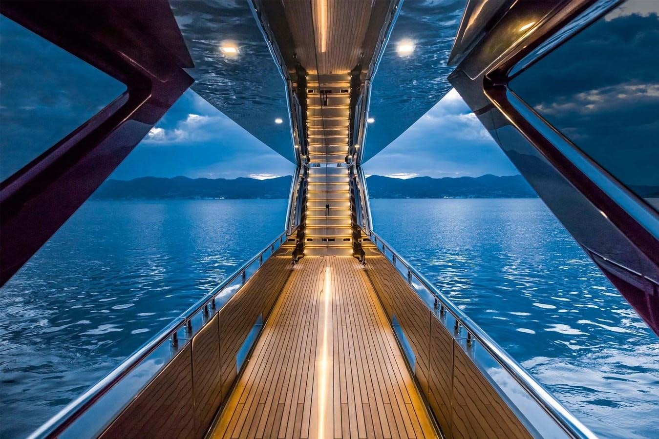 a view of a boat deck aboard PERRI BEACH Yacht for Sale