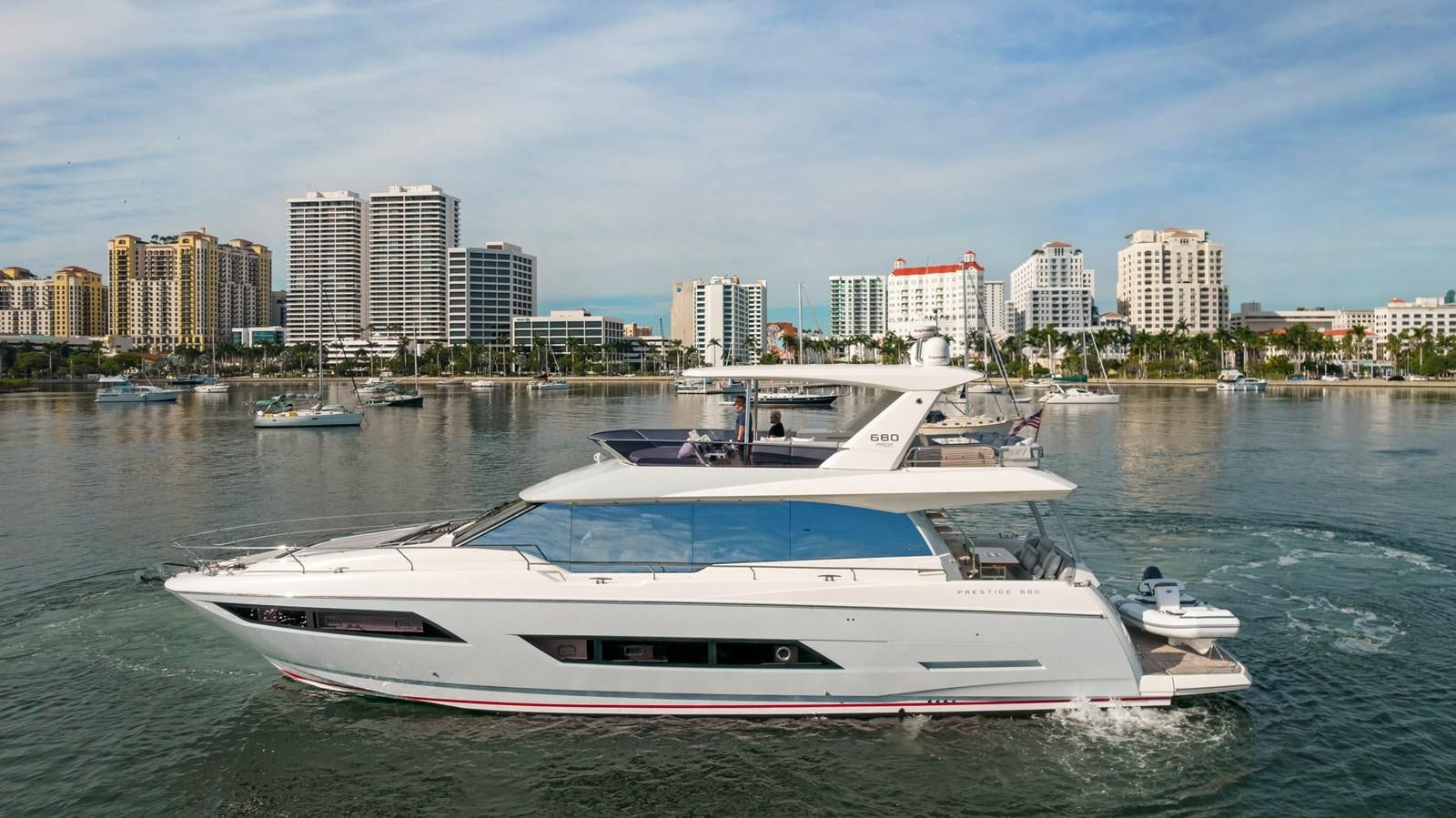 a boat in the water aboard JUIL OF THE SEA Yacht for Sale