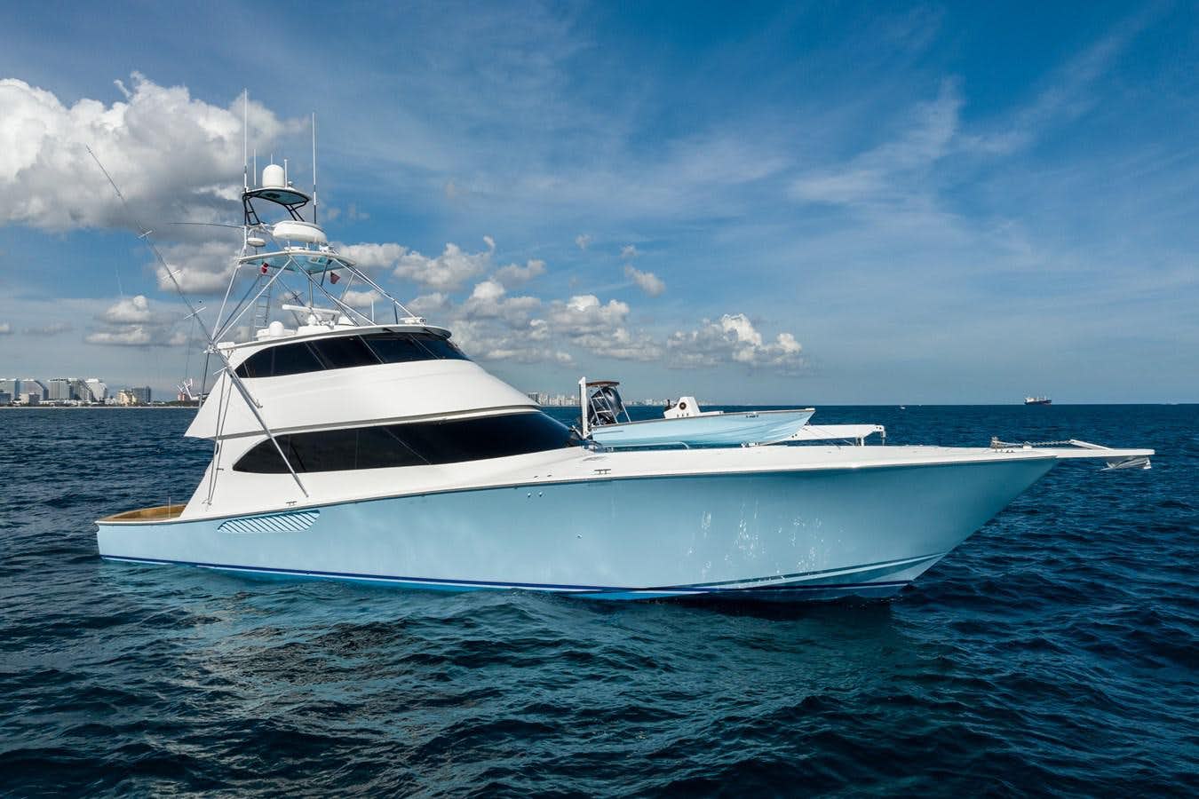PANACEA Yacht for Sale in Fort Lauderdale, 82' (24.99m) 2013 VIKING