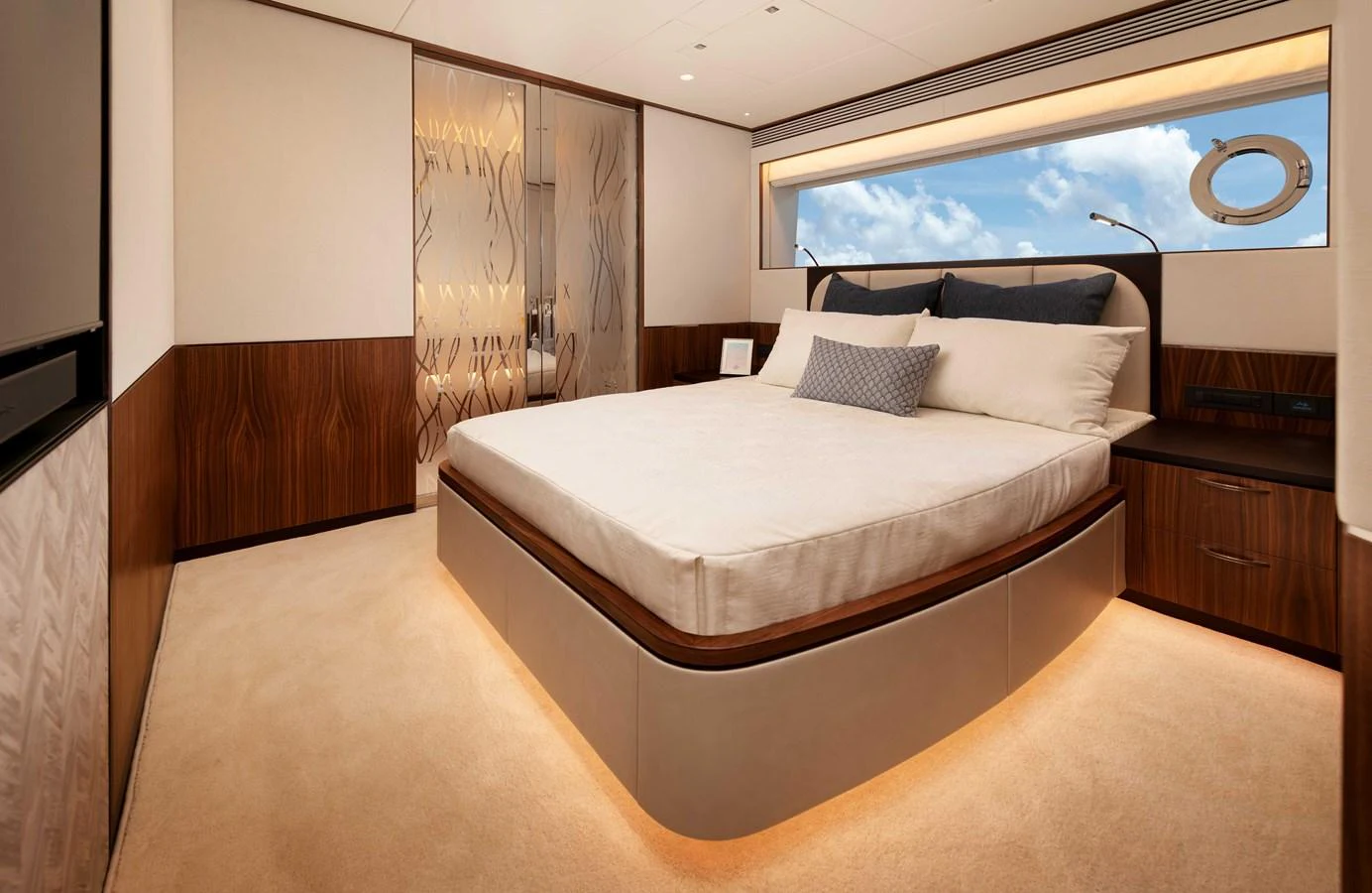 a bed in a room aboard HORIZON FD100/911 Yacht for Sale