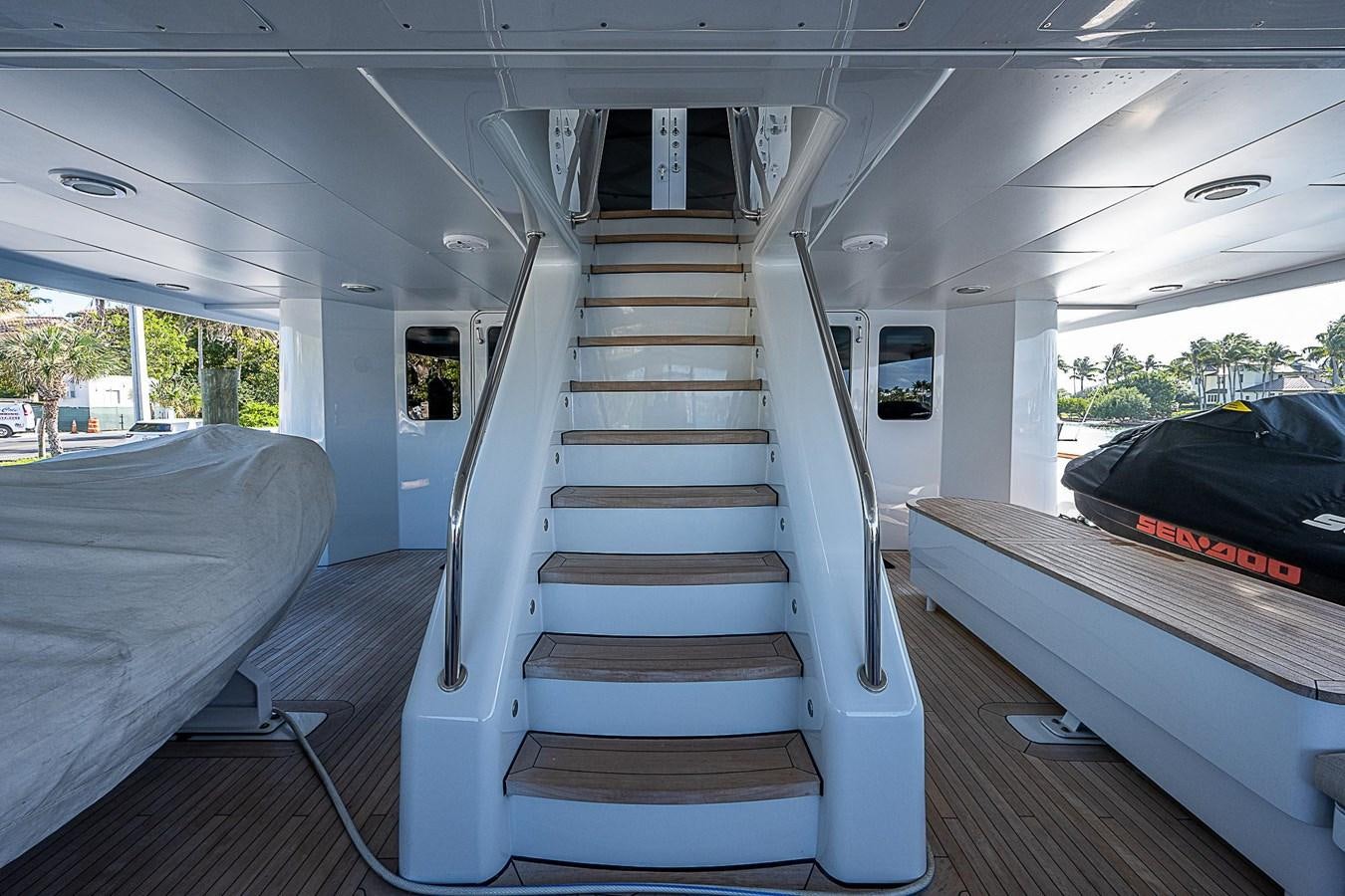 a bunk bed in a room aboard LAGNIAPPE Yacht for Sale