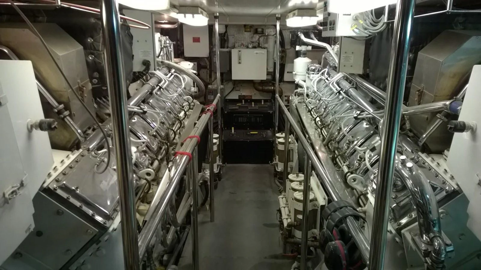 a room with machinery aboard SEAQUEST Yacht for Sale