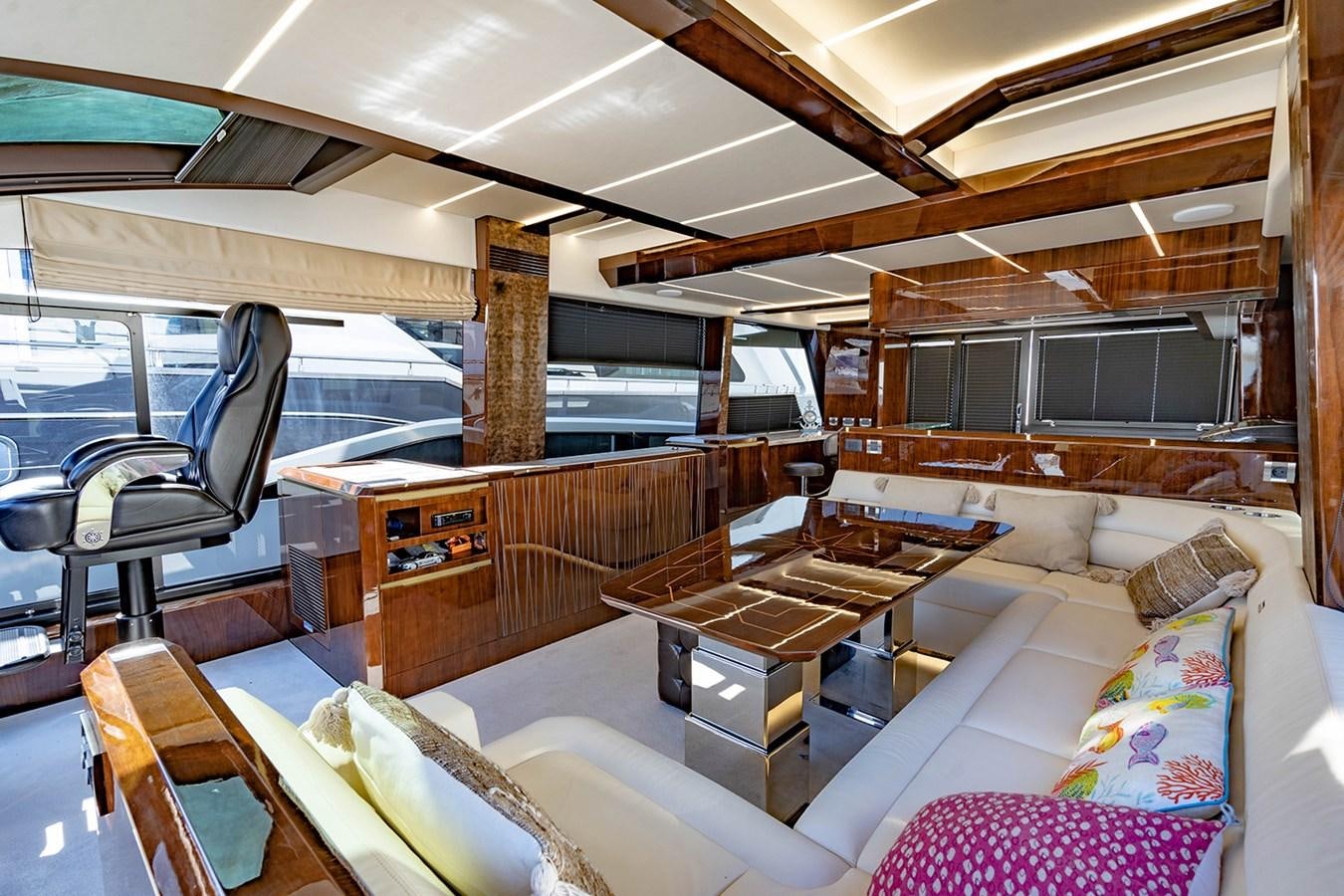 inside of a boat aboard AQUAMARINA Yacht for Sale