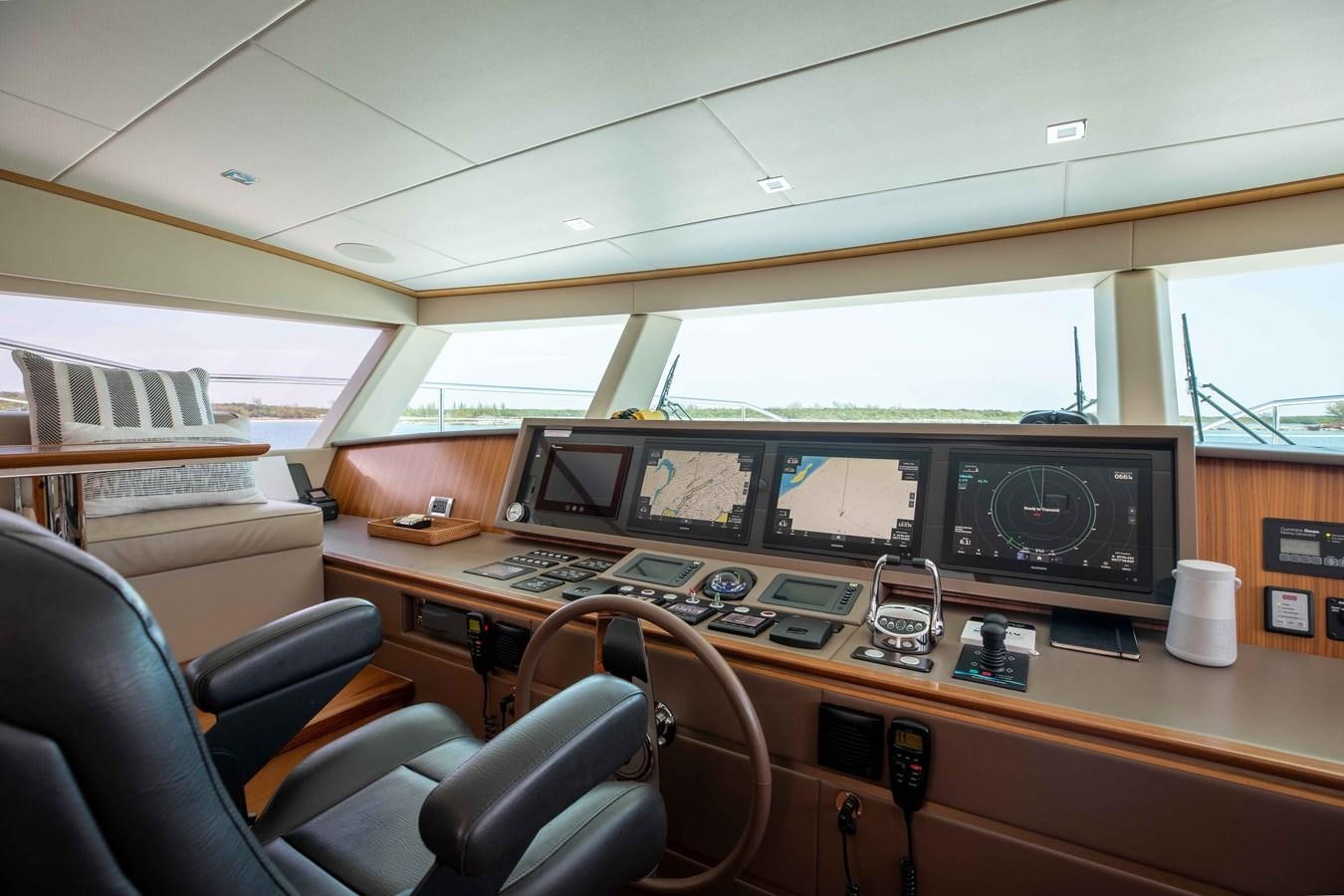 a control room with a sound system aboard MIDNIGHT MOON Yacht for Sale