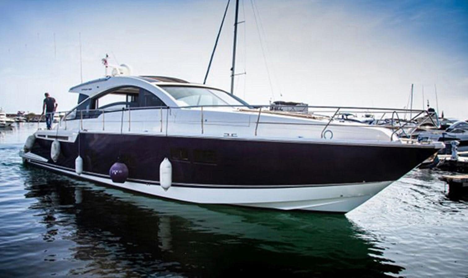 Fairline targa 58 gt
Yacht for Sale