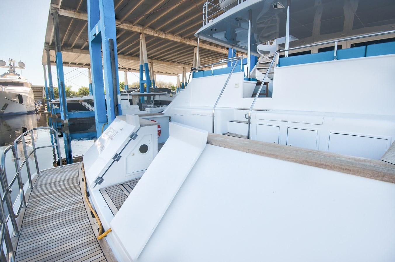 a close-up of a white boat aboard DESLIZE Yacht for Sale