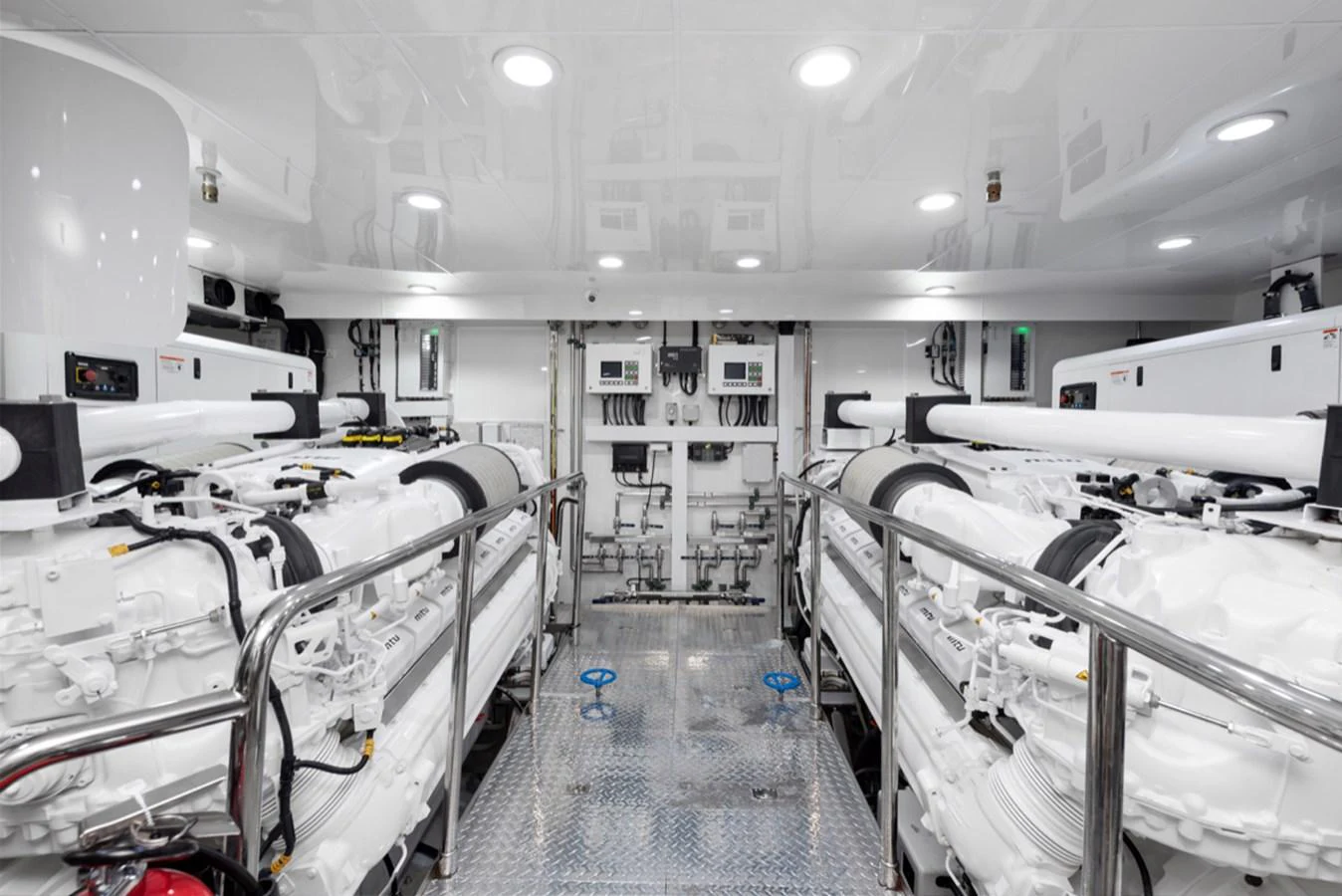 a room full of white machines aboard EVERGLADE Yacht for Sale
