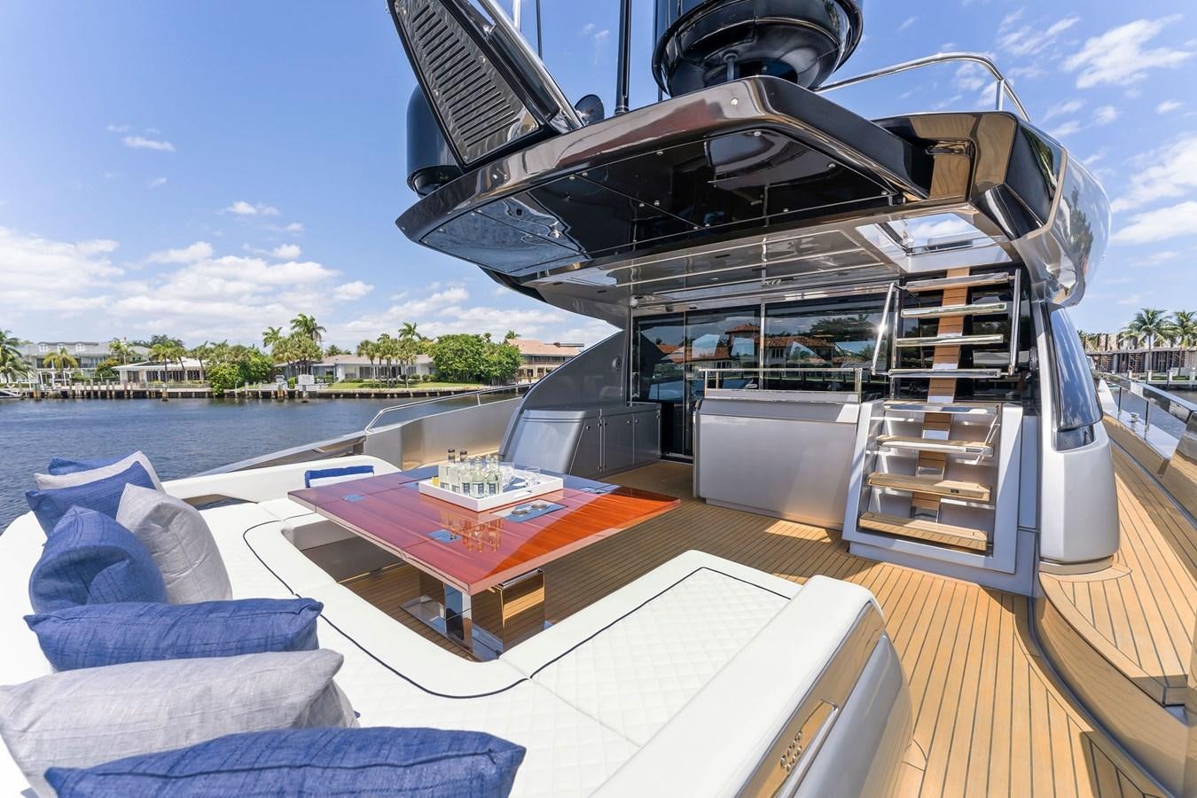 a boat on a deck aboard PERRI BEACH Yacht for Sale