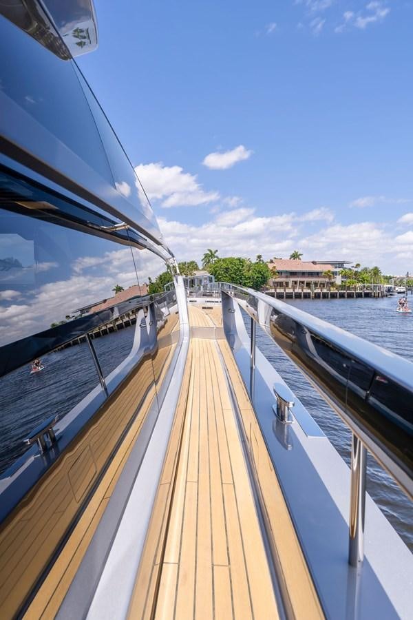 a boat on the water aboard PERRI BEACH Yacht for Sale