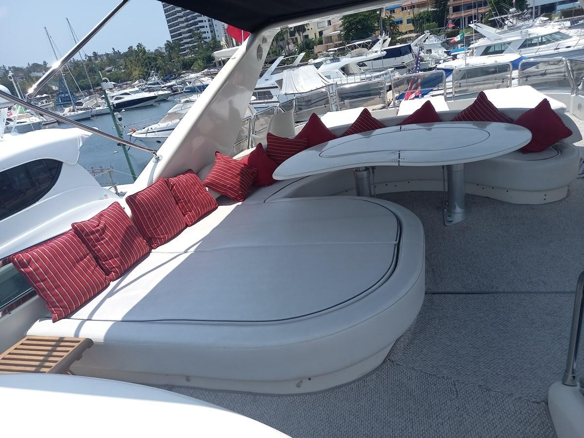a group of boats on a dock aboard TANGO - 2003 AZIMUT 85 ULTIMATE @ ACAPULCO Yacht for Sale
