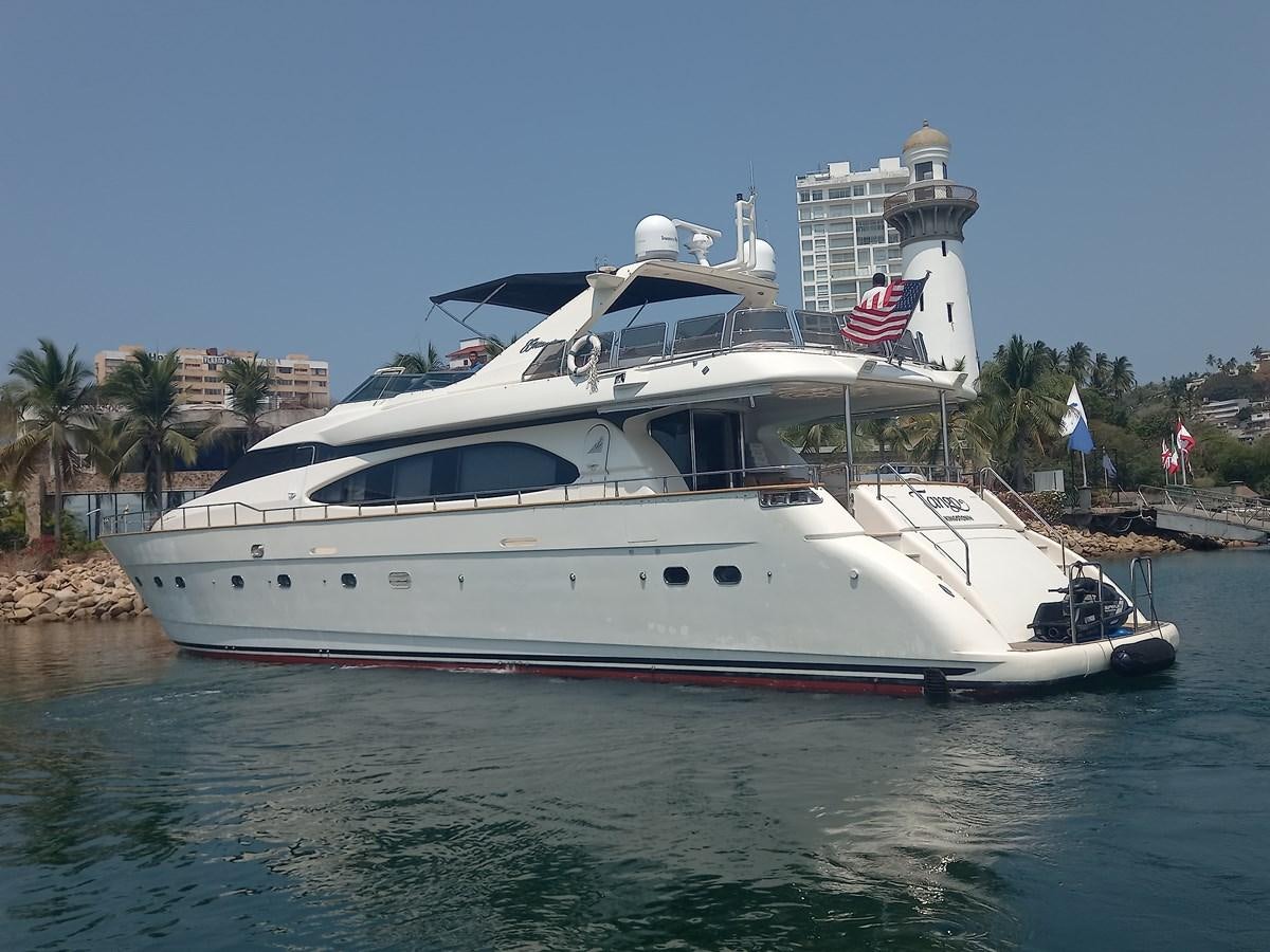 a boat in the water aboard TANGO - 2003 AZIMUT 85 ULTIMATE @ ACAPULCO Yacht for Sale