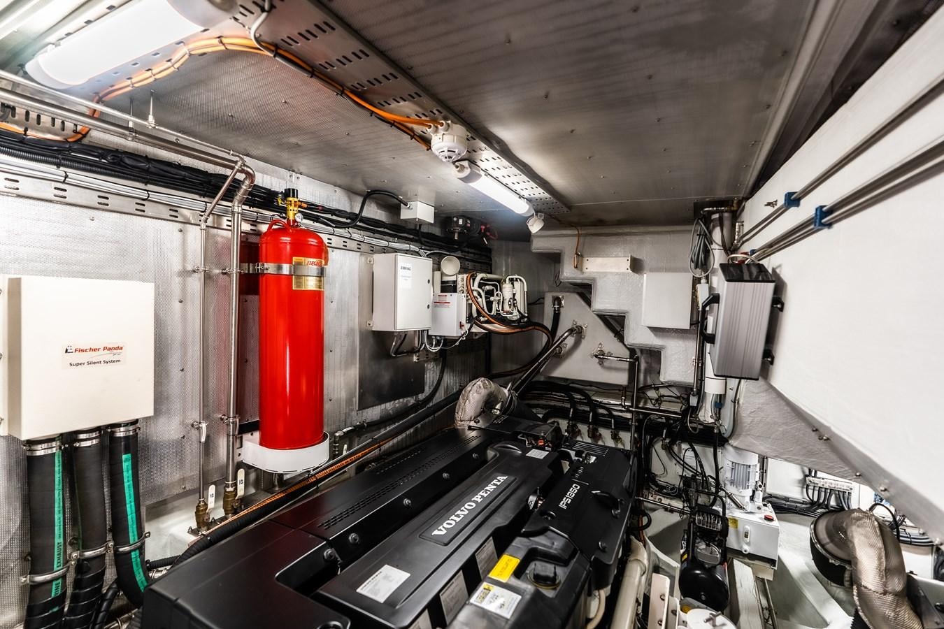 a large machine with wires aboard SHOCKWAVE Yacht for Sale