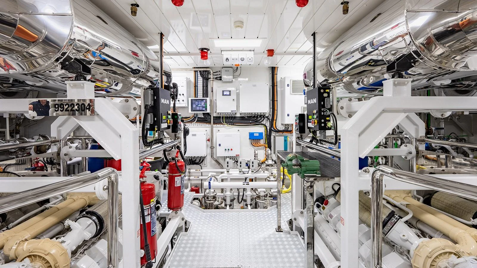 a room with several machines aboard SEAGULL MRD Yacht for Sale