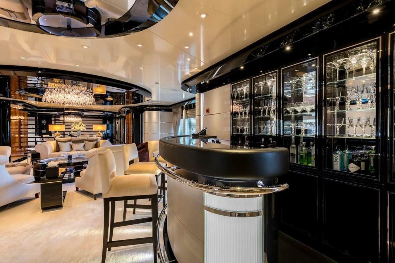 a bar with a bar aboard TALISMAN C Yacht for Sale