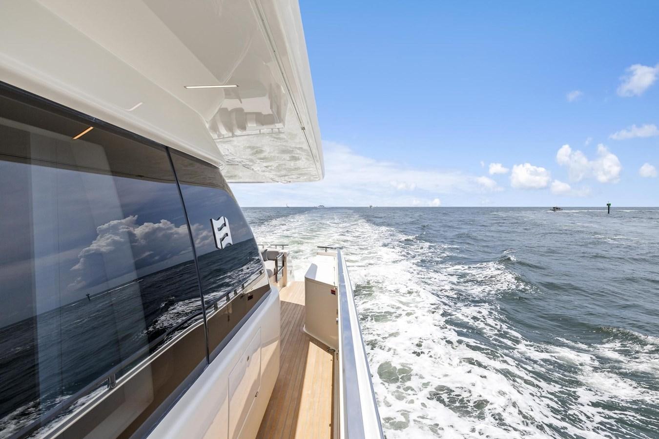 a boat on the water aboard XFAF8532J021 Yacht for Sale