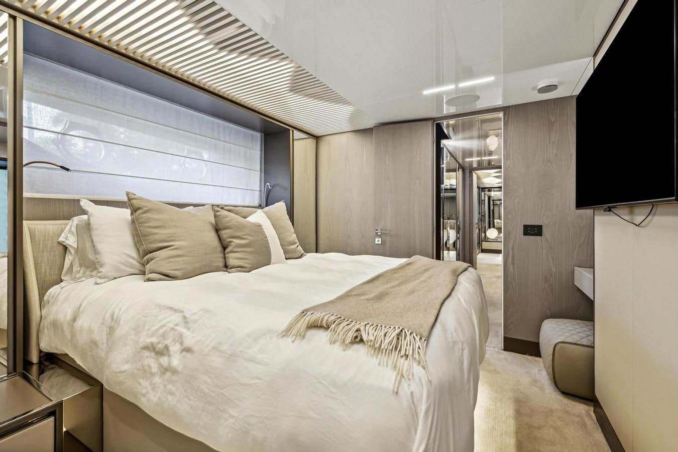 a bed in a room aboard XFAF8532J021 Yacht for Sale