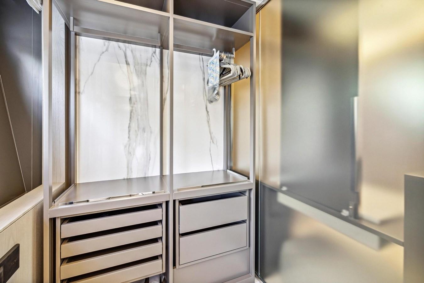 a shower unit with a glass door aboard XFAF8532J021 Yacht for Sale