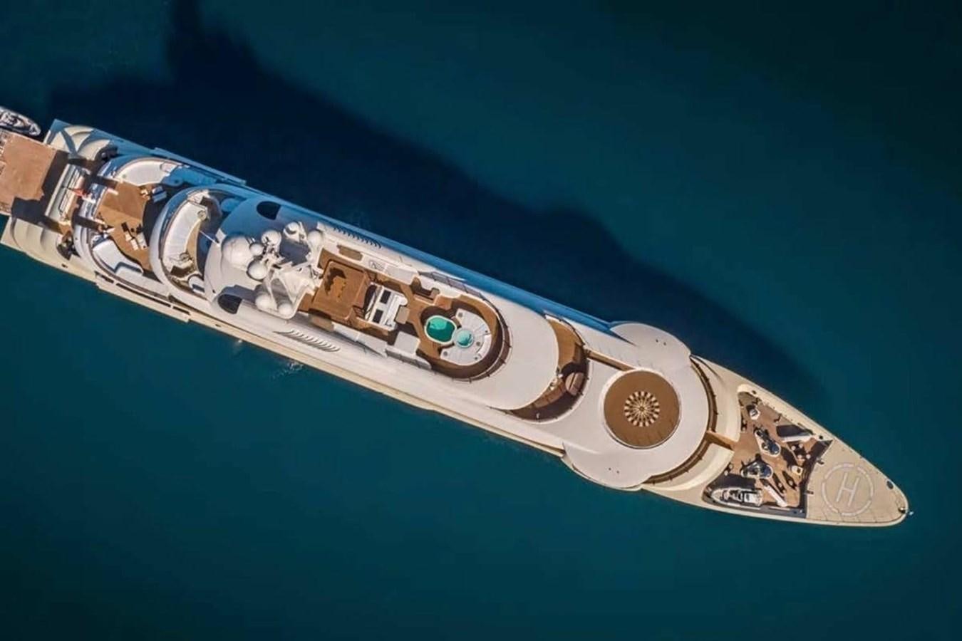 a close-up of a gun aboard PELORUS Yacht for Sale