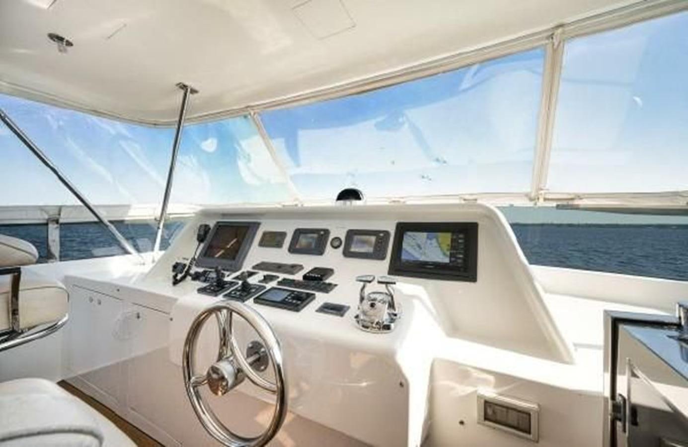 the inside of a boat aboard 2006 CHEOY LEE MOTOR Yacht for Sale