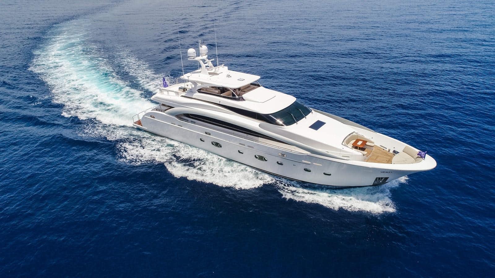 a white yacht in the ocean aboard HORIZON RP120 Yacht for Sale