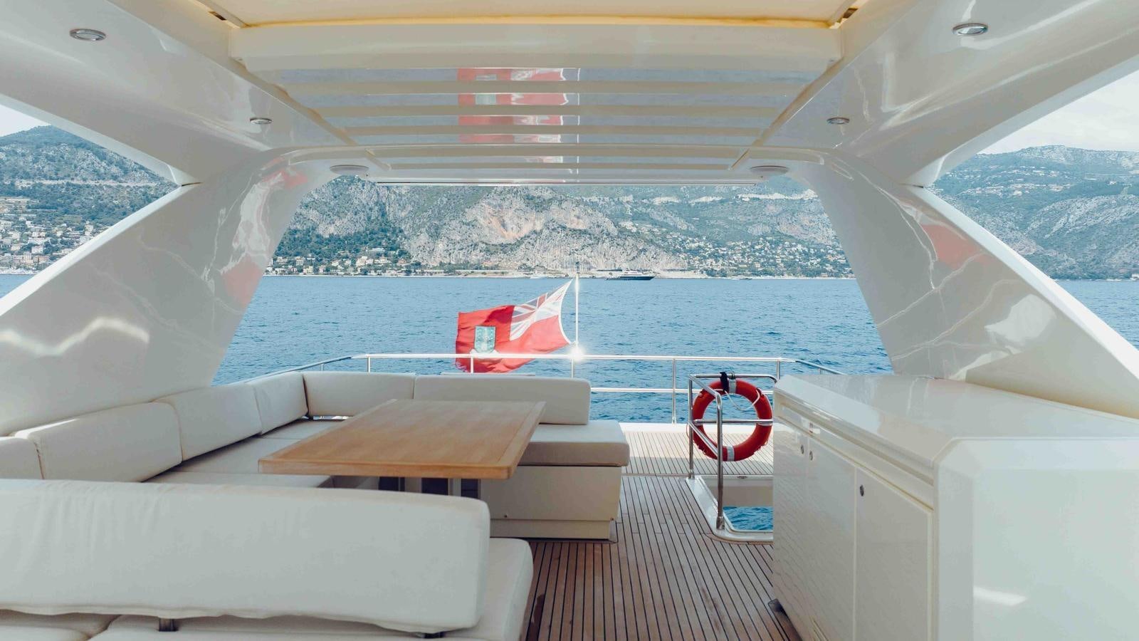 inside of a boat aboard FEU D'OR Yacht for Sale