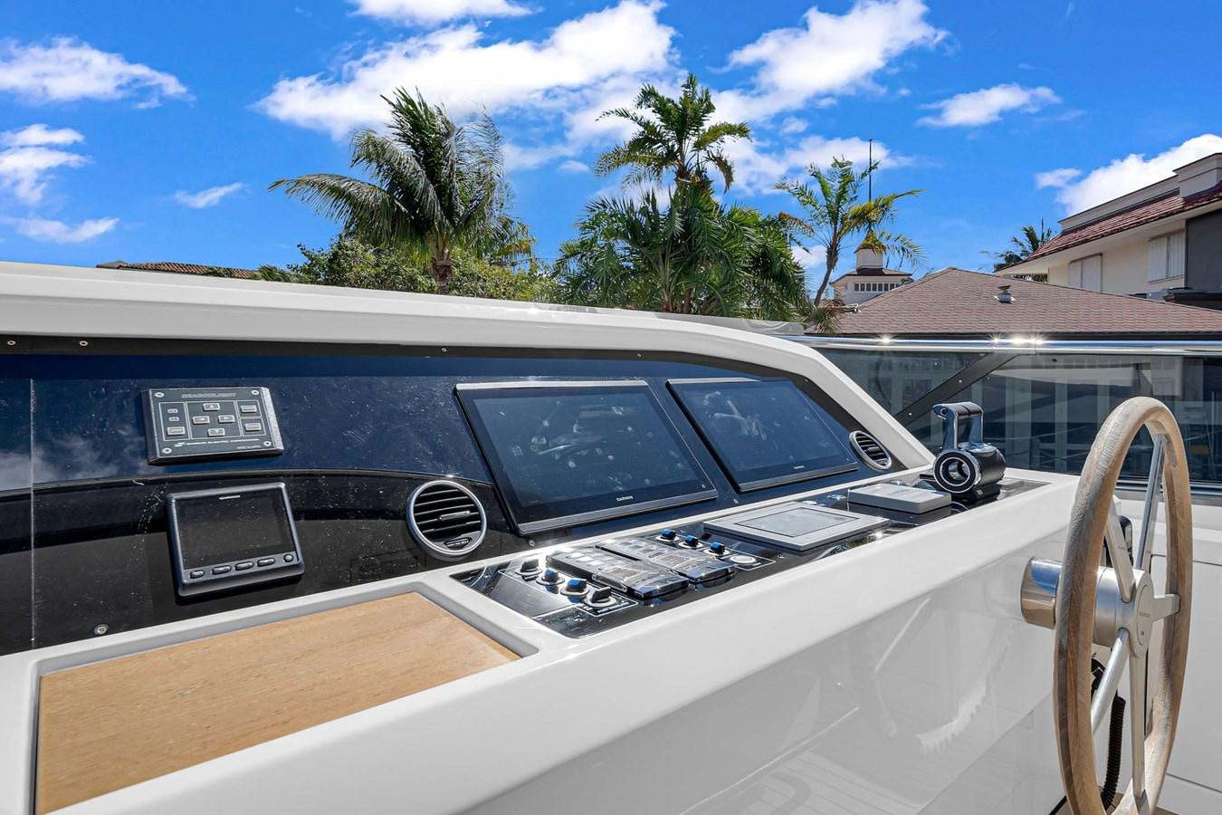 a car parked outside a building aboard SL86/728 Yacht for Sale