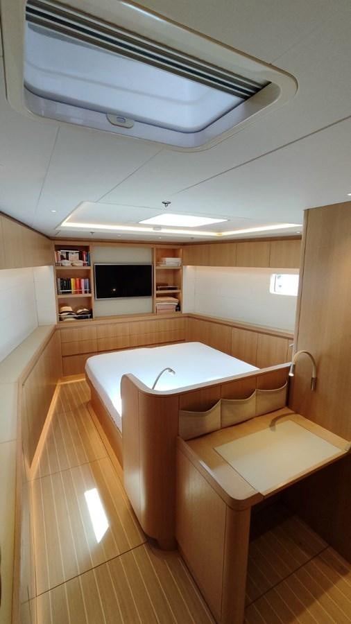 a bathroom with a large tub aboard SULITA Yacht for Sale