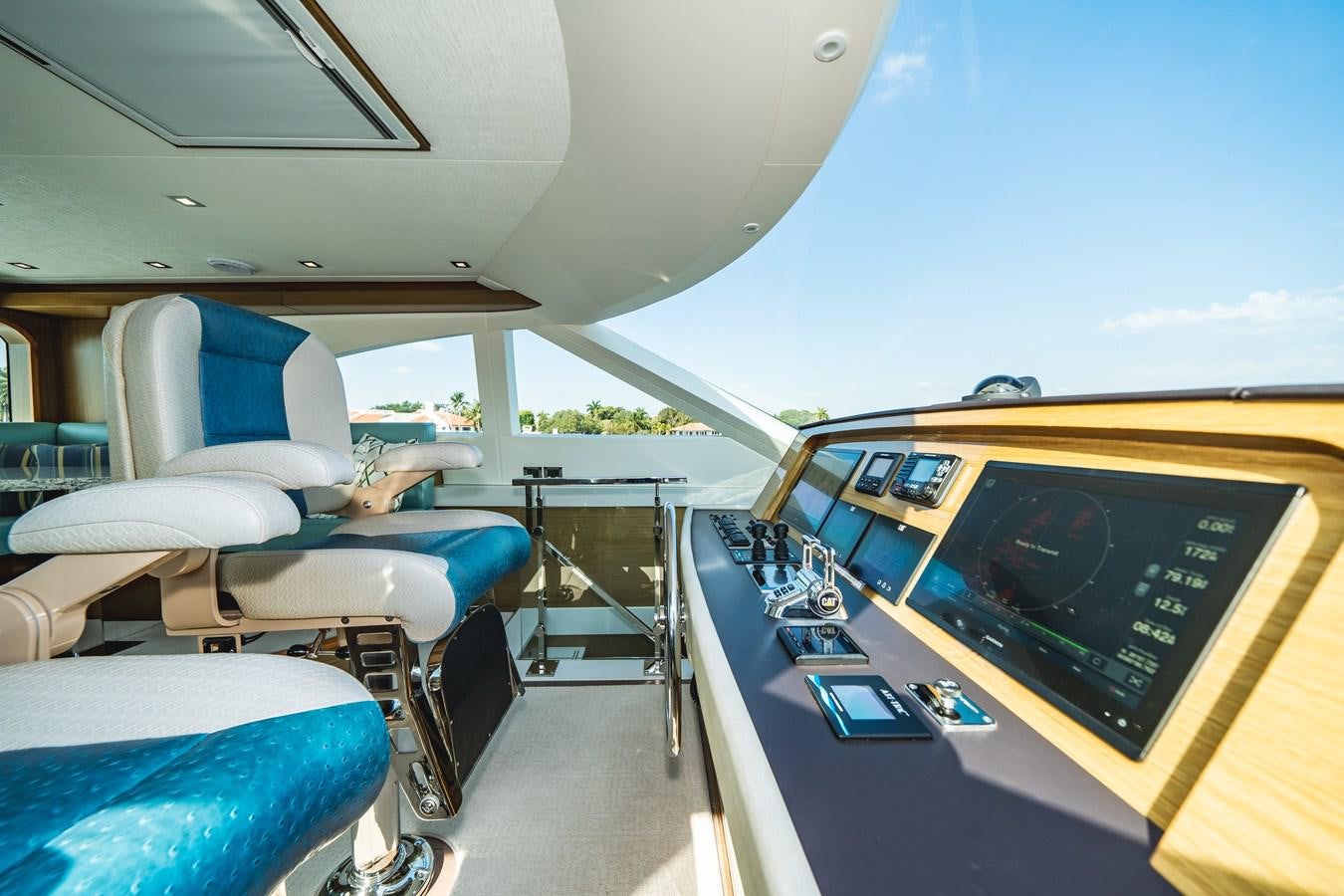 inside of an airplane aboard 2017 HATTERAS M75 K SEA Yacht for Sale