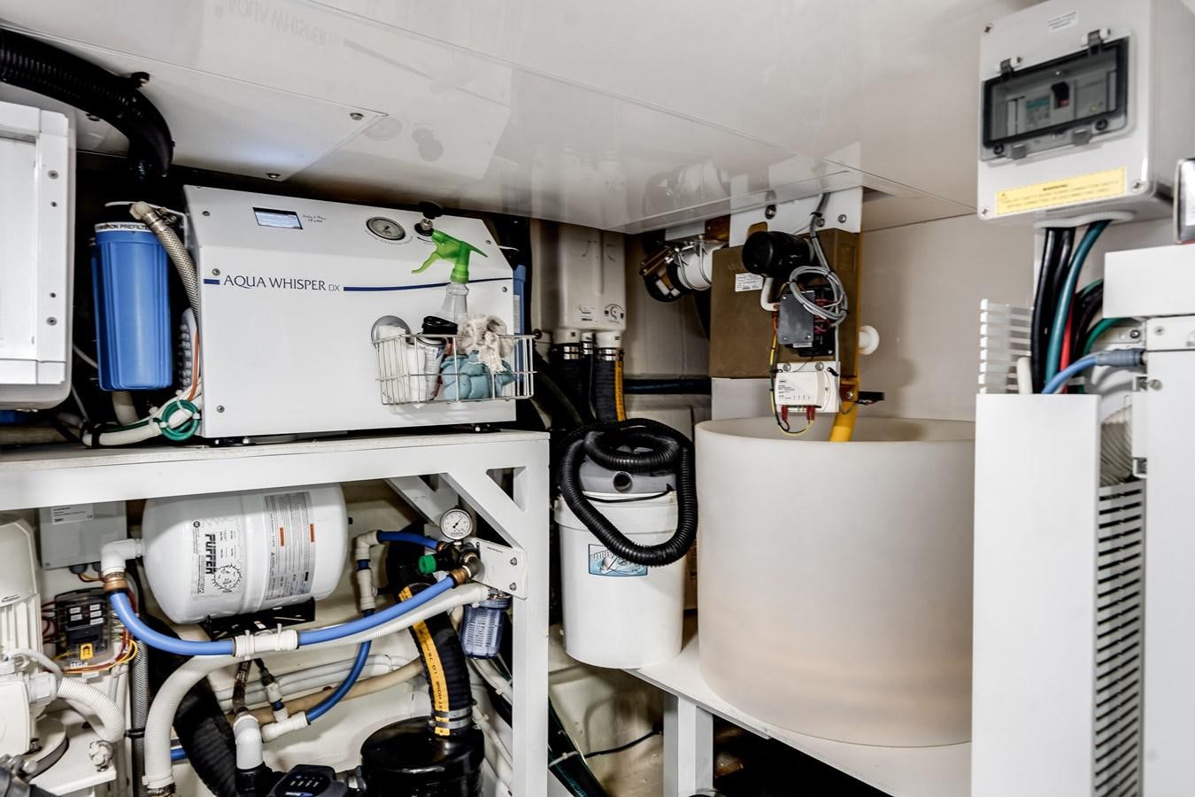 a room with equipment and equipment aboard 2018 OCEAN ALEXANDER 70E TIRESUM Yacht for Sale