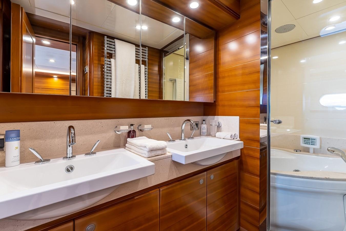 a bathroom with two sinks aboard MALEN Yacht for Sale