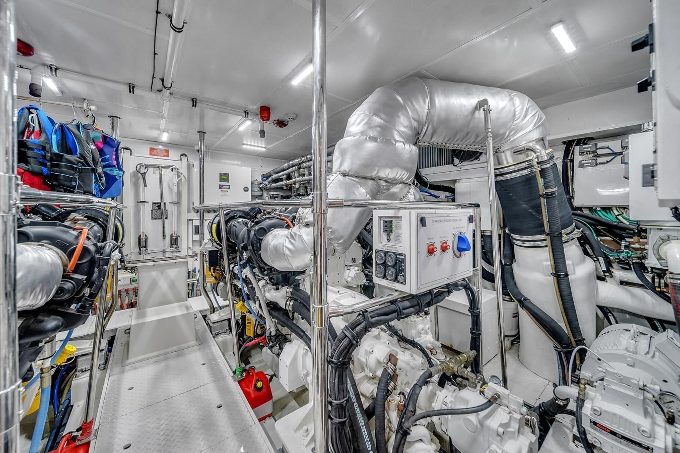 a room with machinery aboard 101' HARGRAVE Yacht for Sale