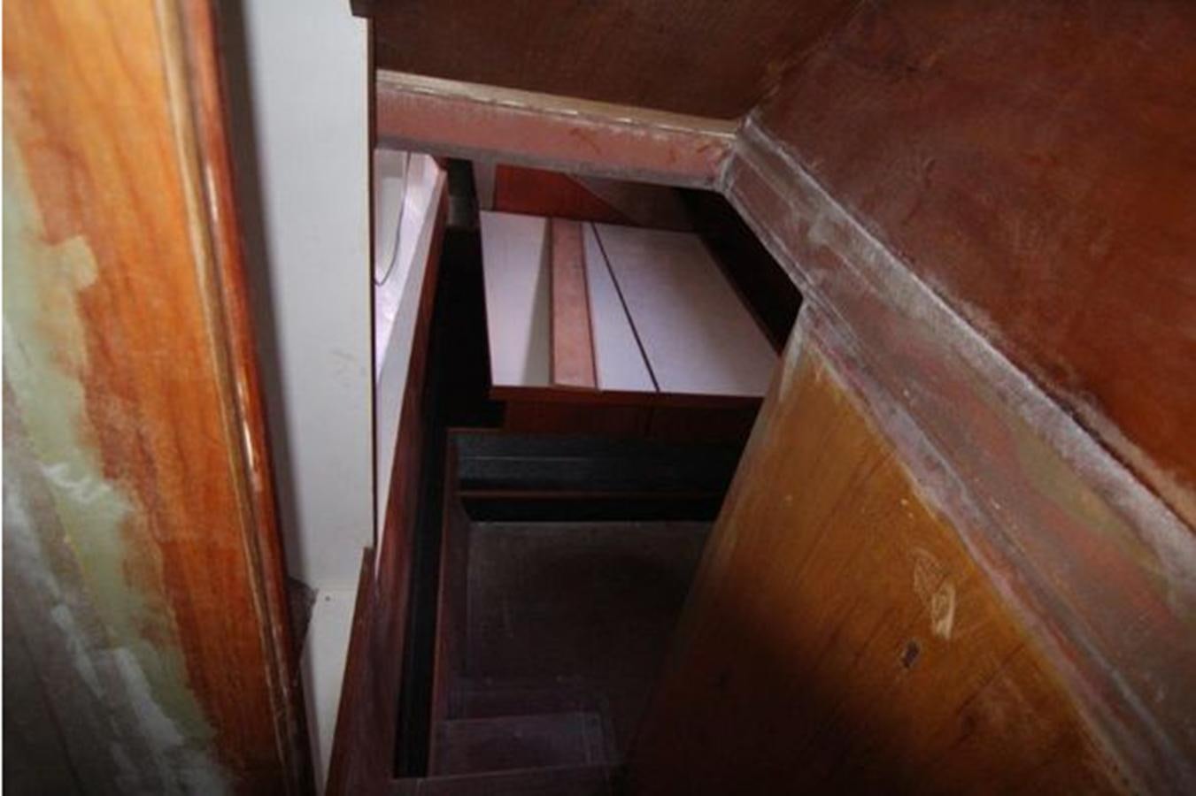 a close-up of a door aboard 2023 PDIGREE CAT BLOOMFIELD Yacht for Sale